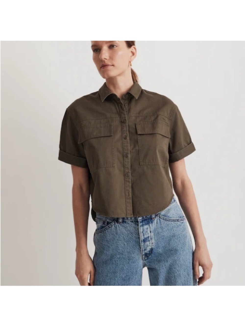 Madewell Cropped Button-Front Utility Shirt in Olive
